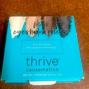Thrive focus eyeshadow palette